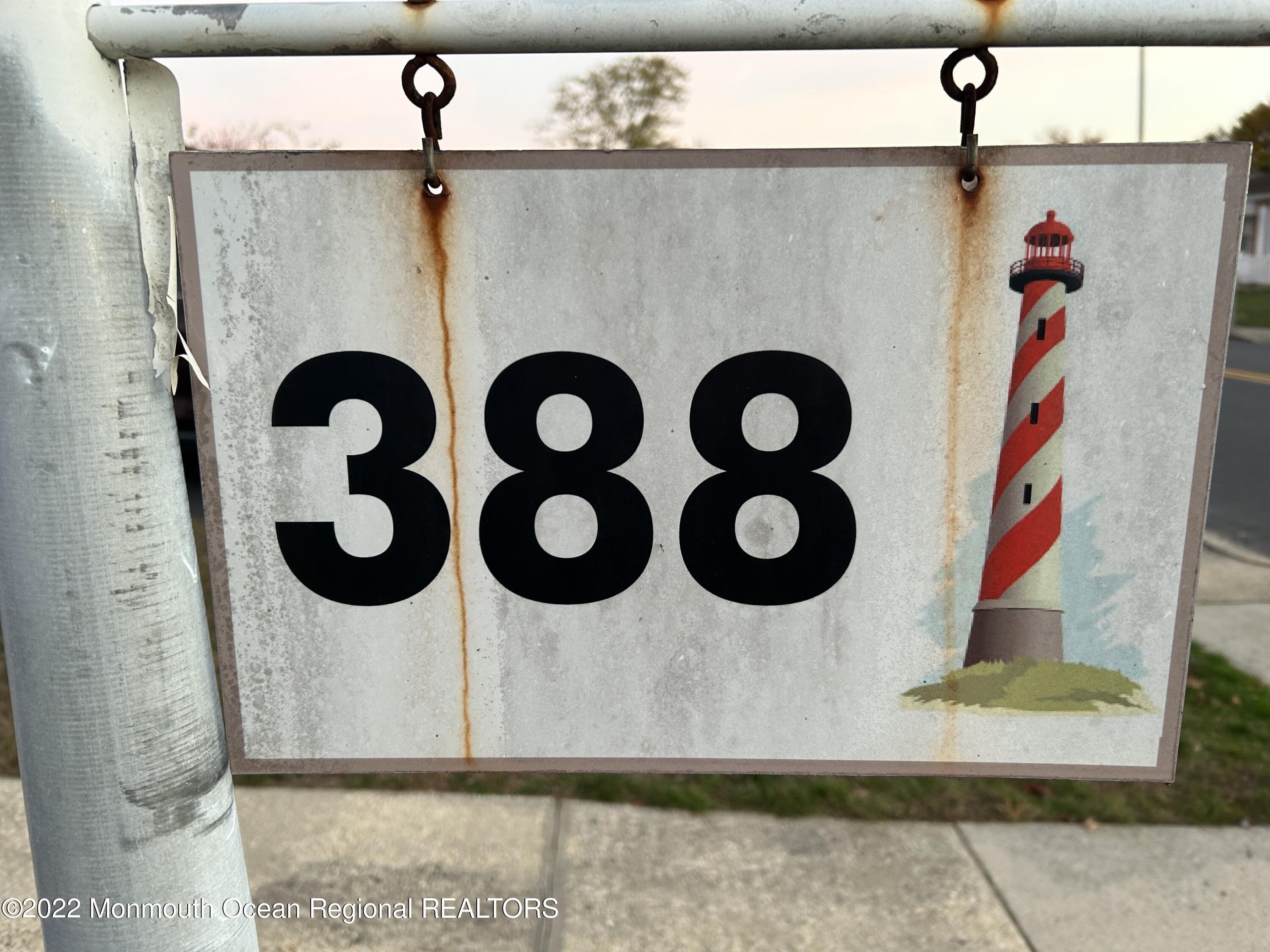 Barbados Dr N, Toms River, NJ 08757