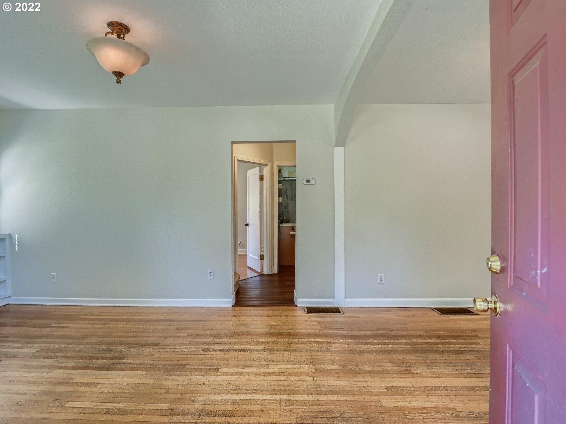 Ne 110th Ave, Portland, OR 97220