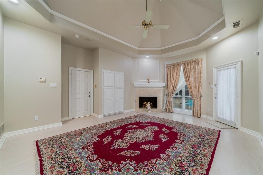 Bretton Bay Ln, Dallas, TX 75287