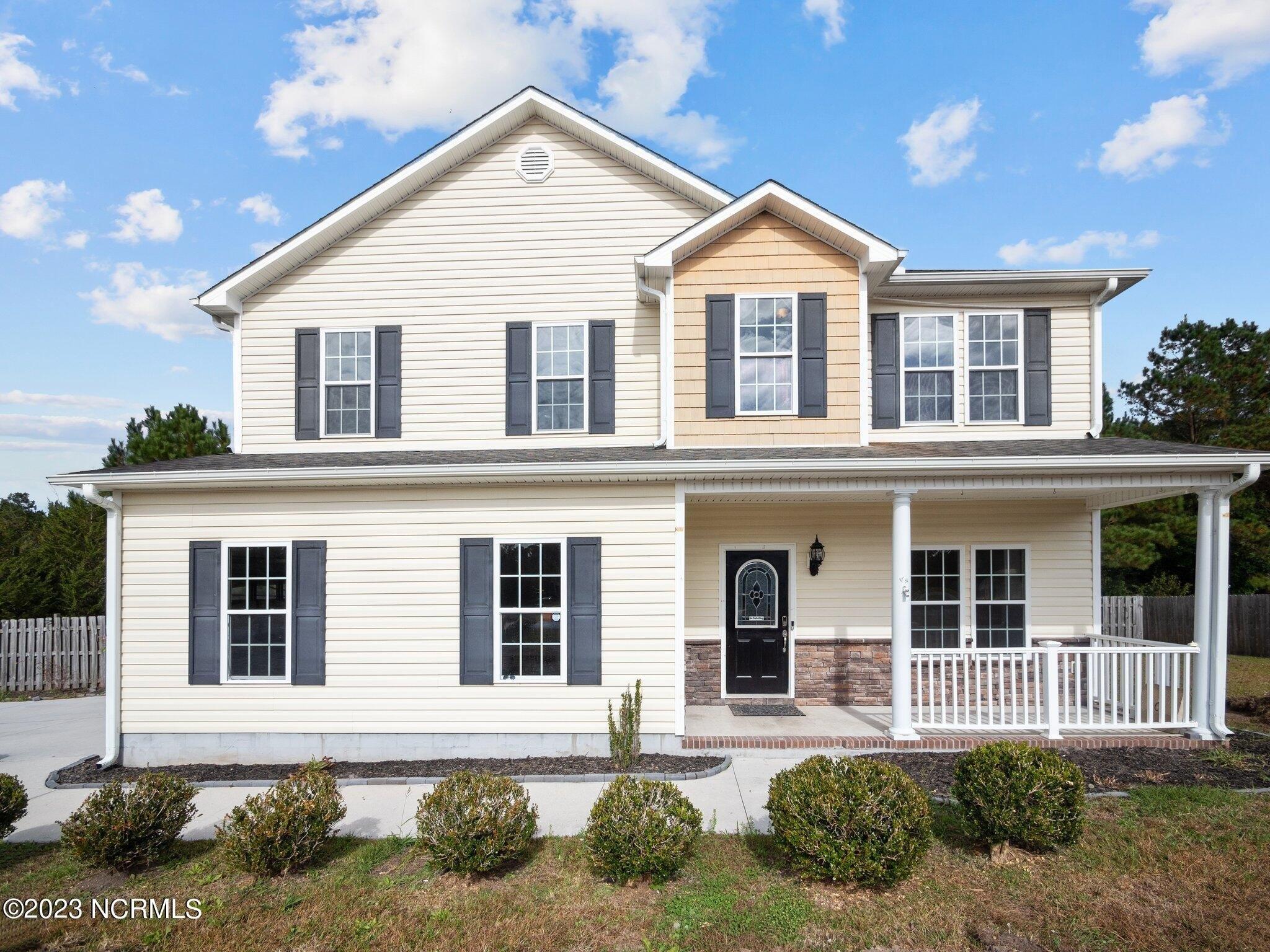Sunny Point Dr, Richlands, NC 28574
