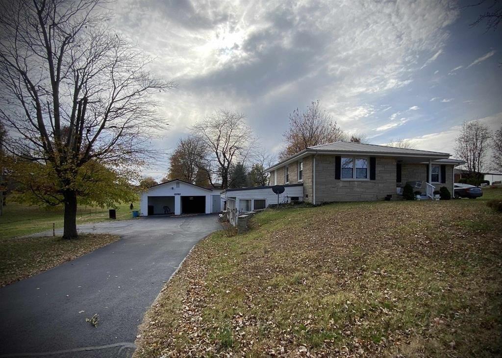 Green St, Whitesville, KY 42378