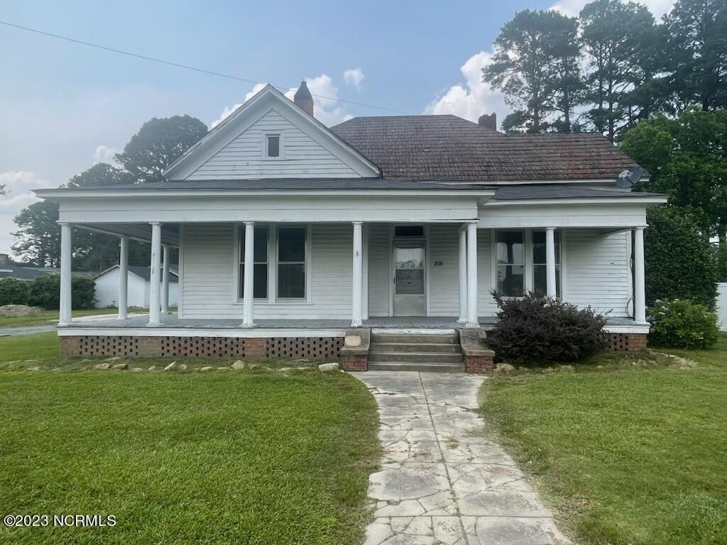 W Blalock Rd, Lucama, NC 27851