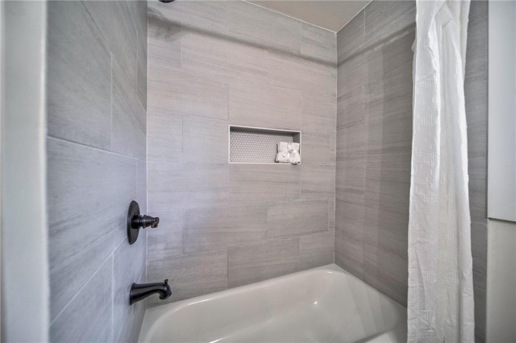 Ivanhoe Ln Se, Smyrna, GA 30082