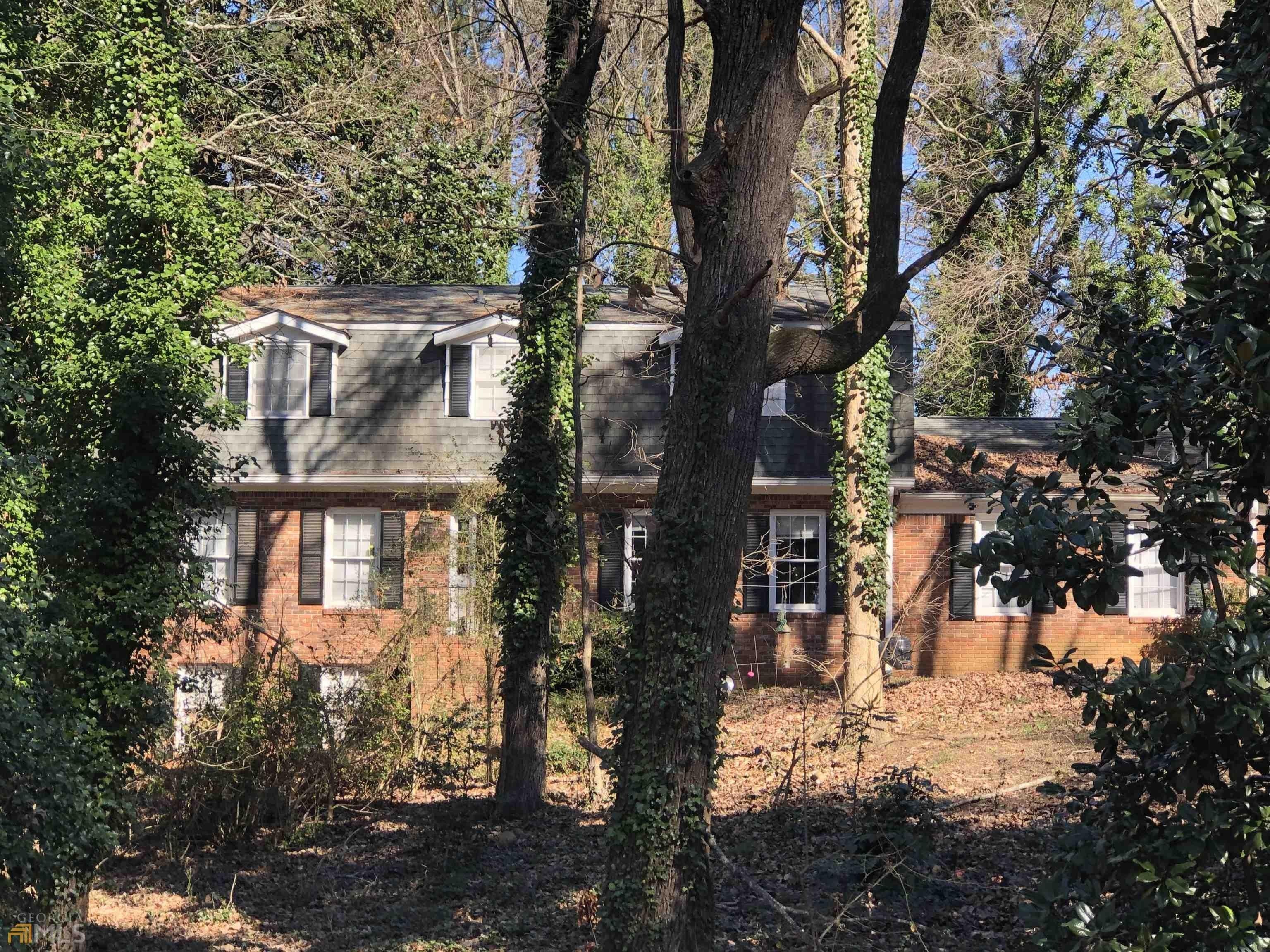 Masonwood Cir, Snellville, GA 30078