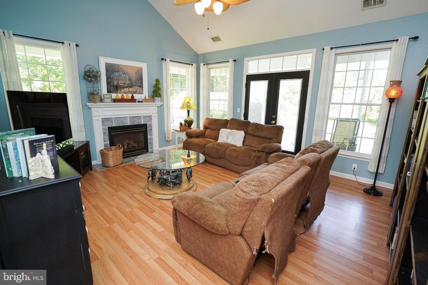 Tulip Dr, Salisbury, MD 21804