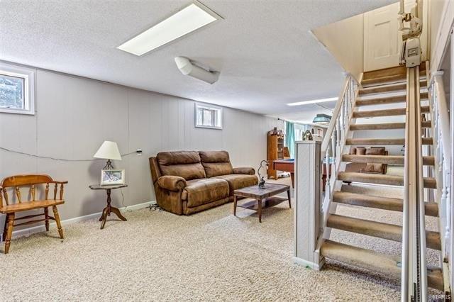 Boyer St, Potosi, MO 63664