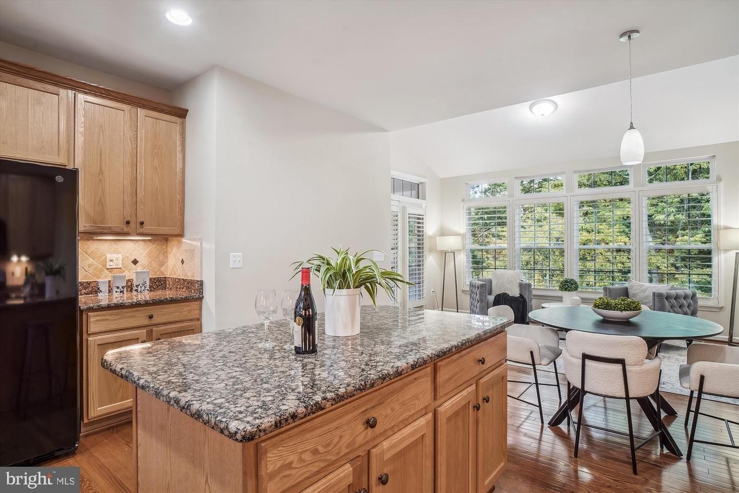 Edwardian Ln, New Market, MD 21774