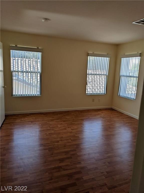 Desert Dove Ave, Las Vegas, NV 89144