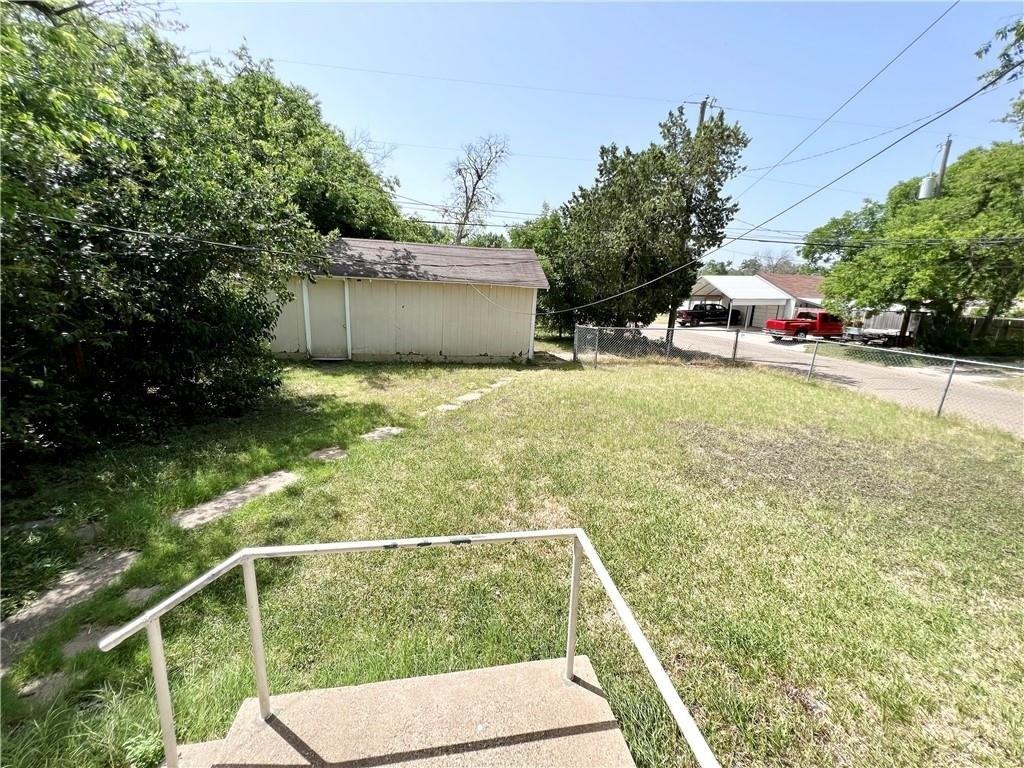 Leland Ave, Waco, TX 76708