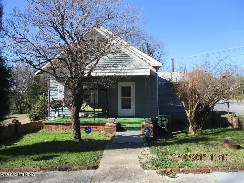 Cedar Ave, Macon, GA 31204