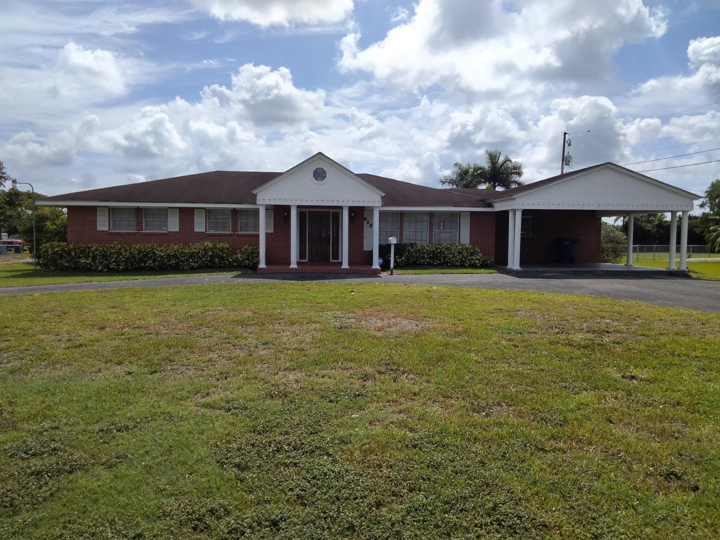 Ne 18th St, Belle Glade, FL 33430