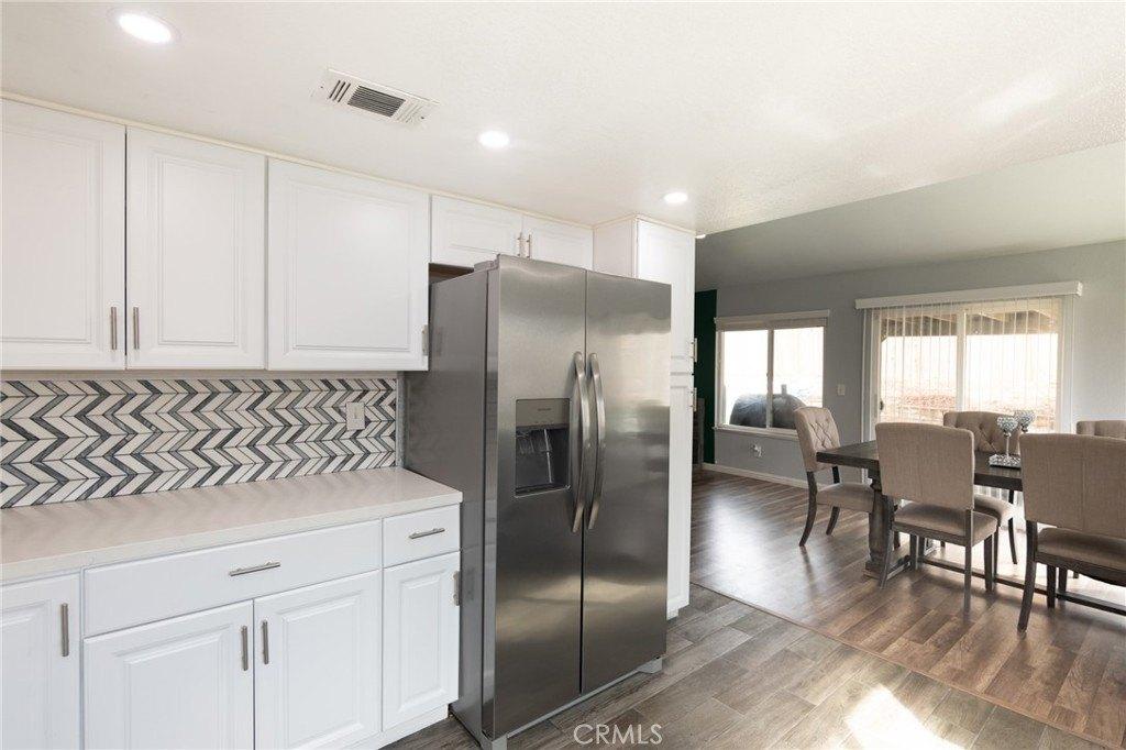 W Madrona St, Rialto, CA 92376