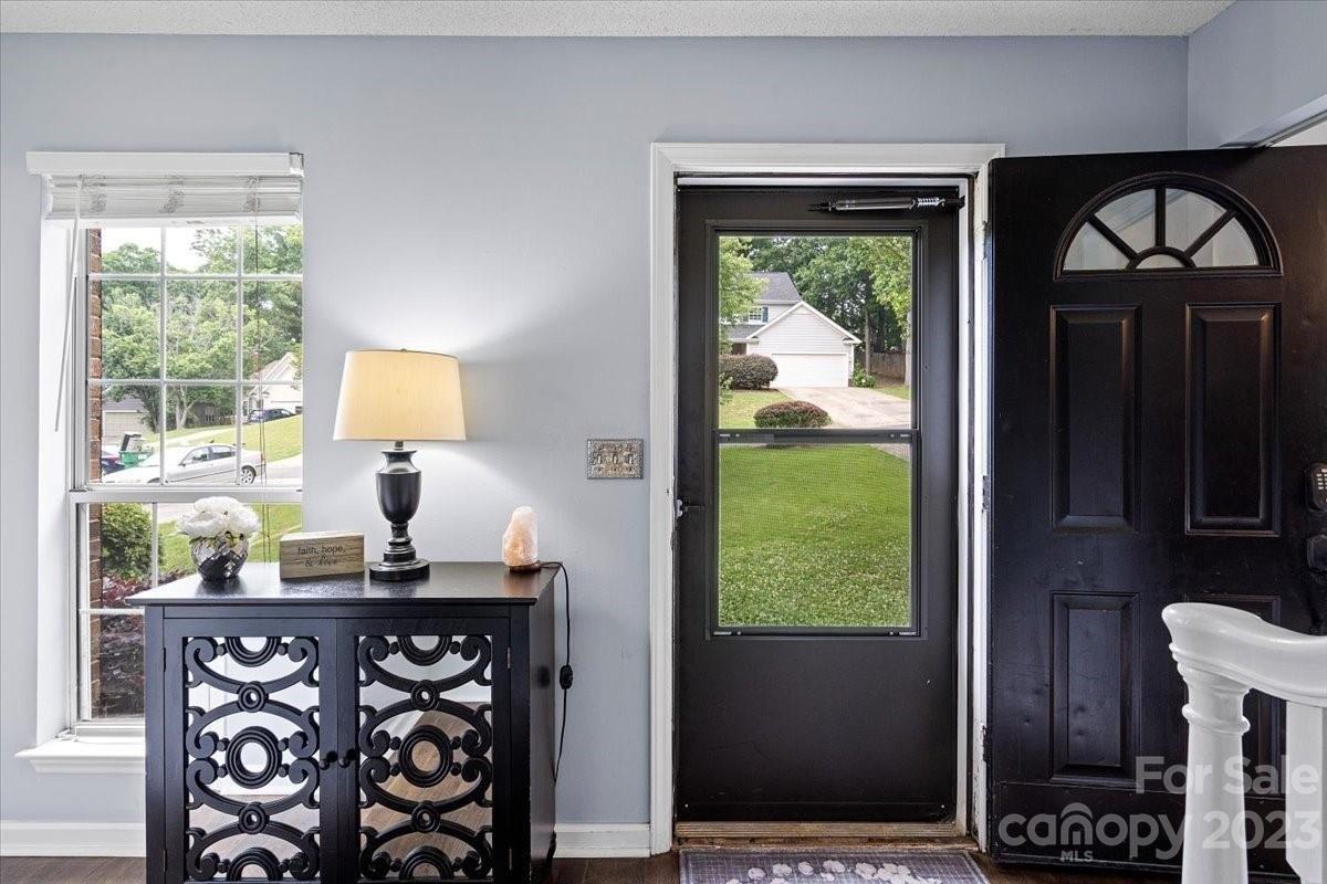 Sapphire Ln, Pineville, NC 28134