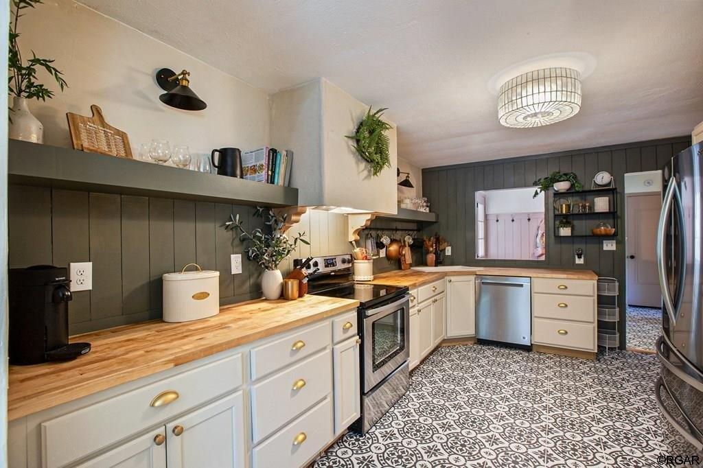N 15th St, Canon City, CO 81212