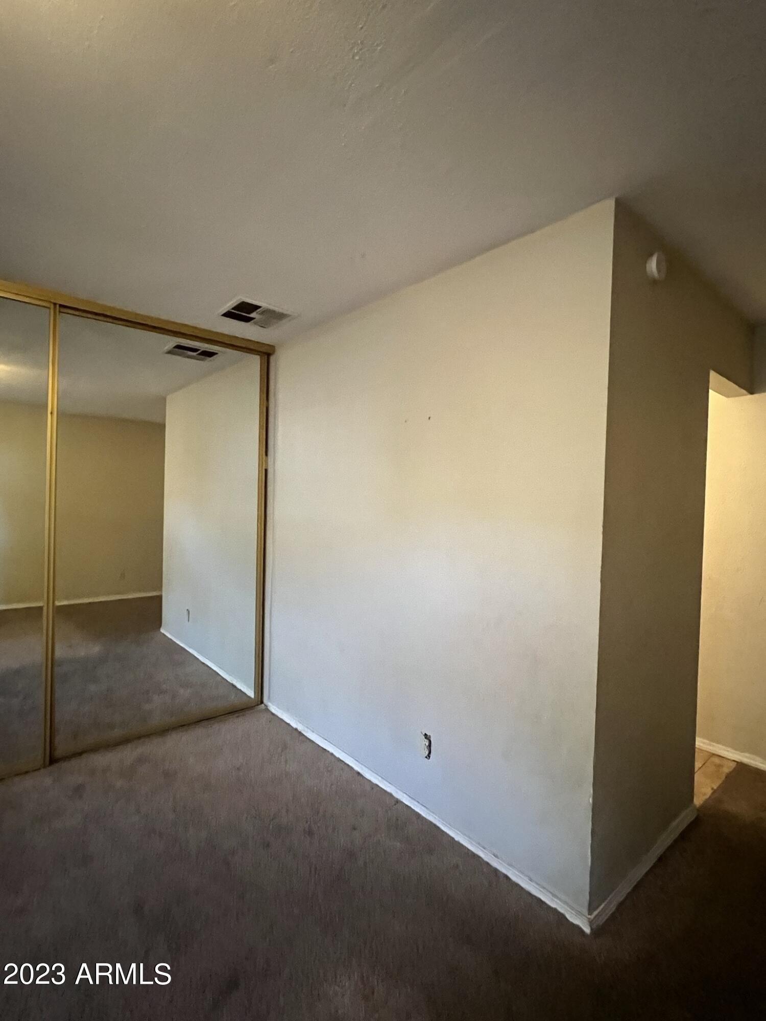 W Orangewood Ave, Phoenix, AZ 85051