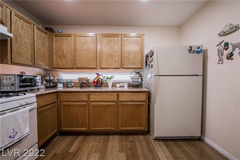 Whitman Falls Dr, Las Vegas, NV 89129