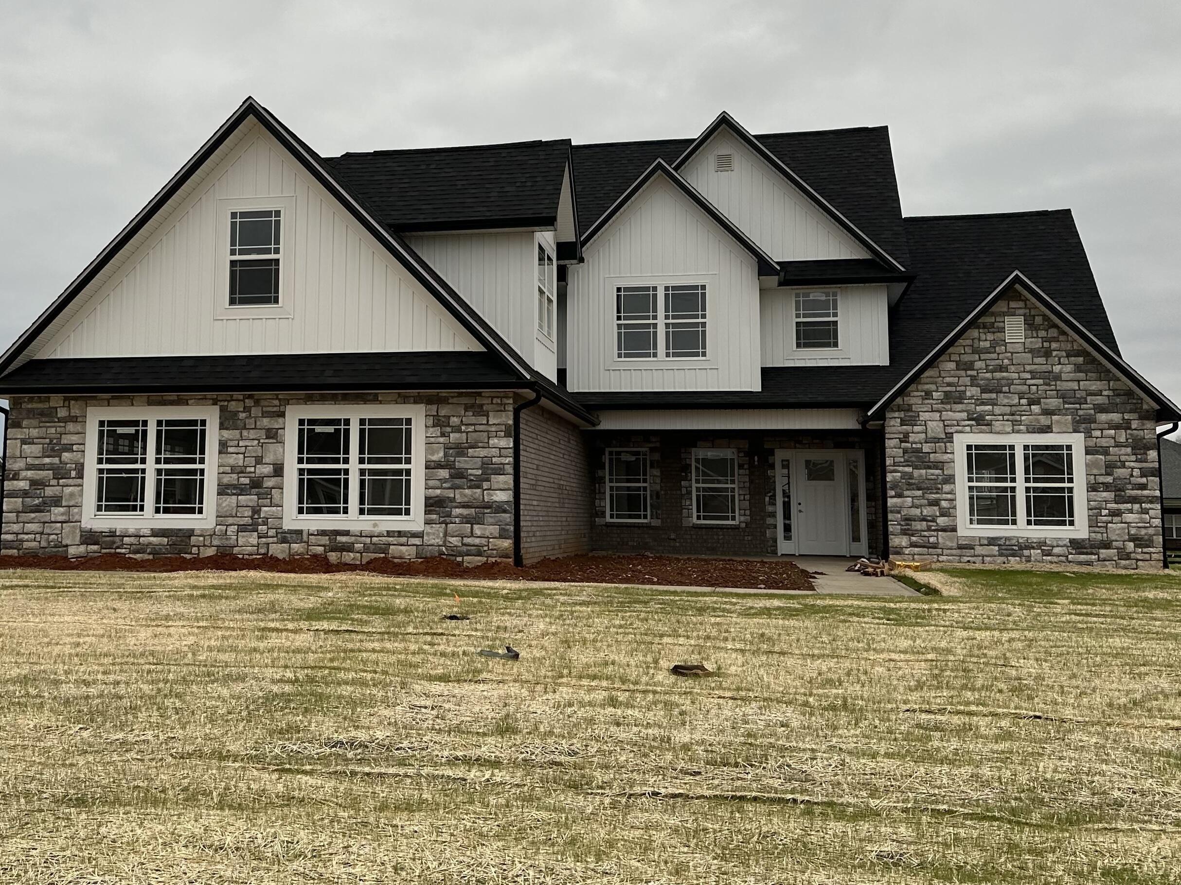 Marco Island Dr, Somerset, KY 42503
