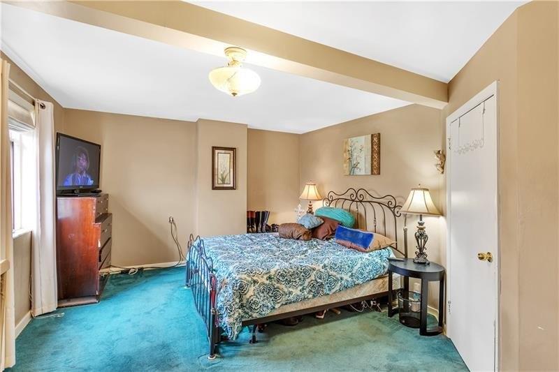 Bessemer Ave, East Pittsburgh, PA 15112