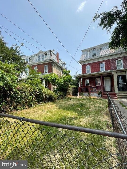 Highland Ave, Chester, PA 19013