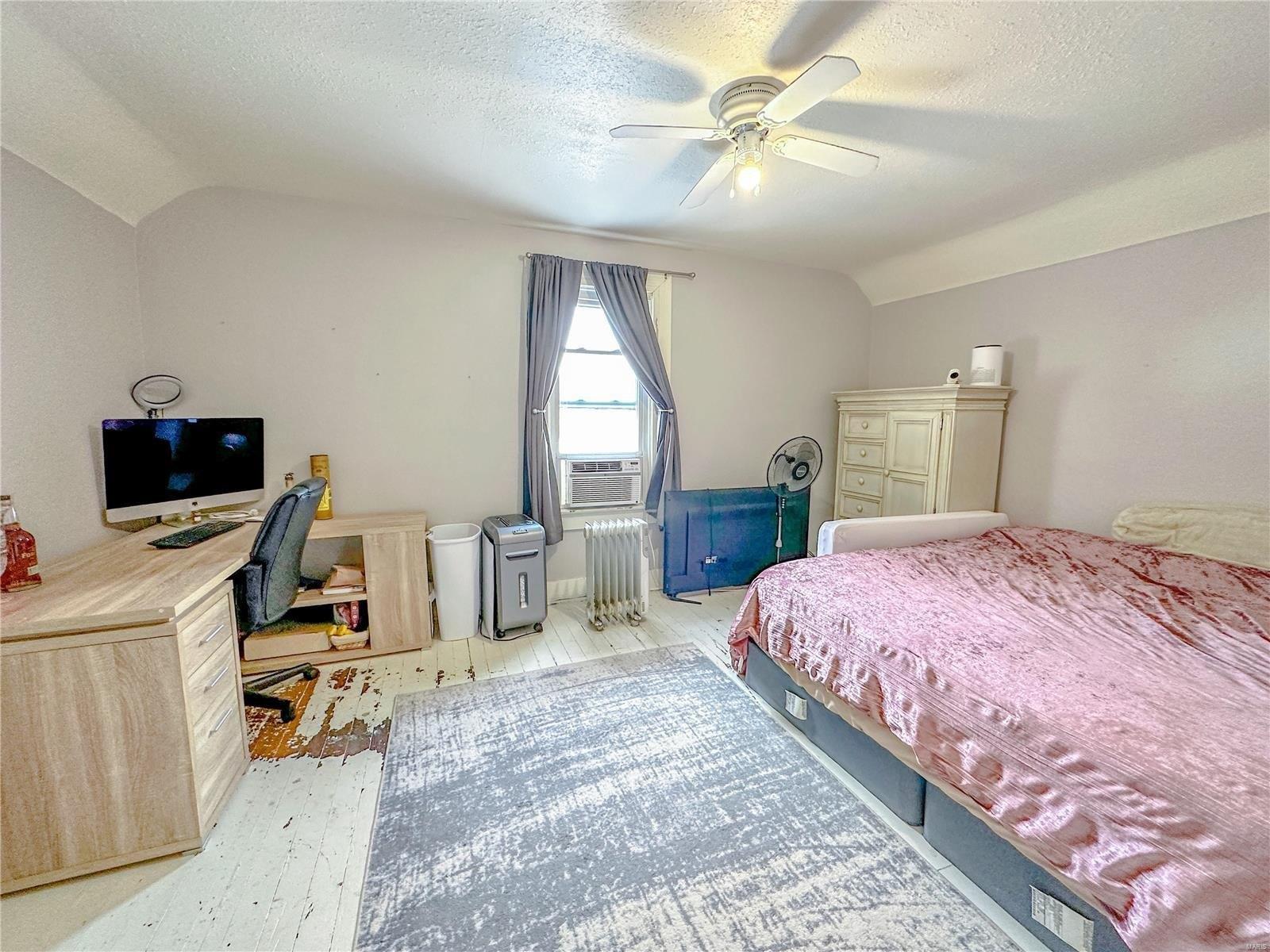E Ash St, New Baden, IL 62265