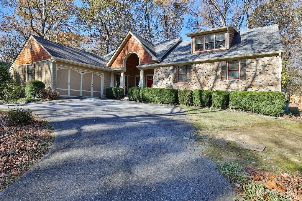 Pharrs Rd, Snellville, GA 30078