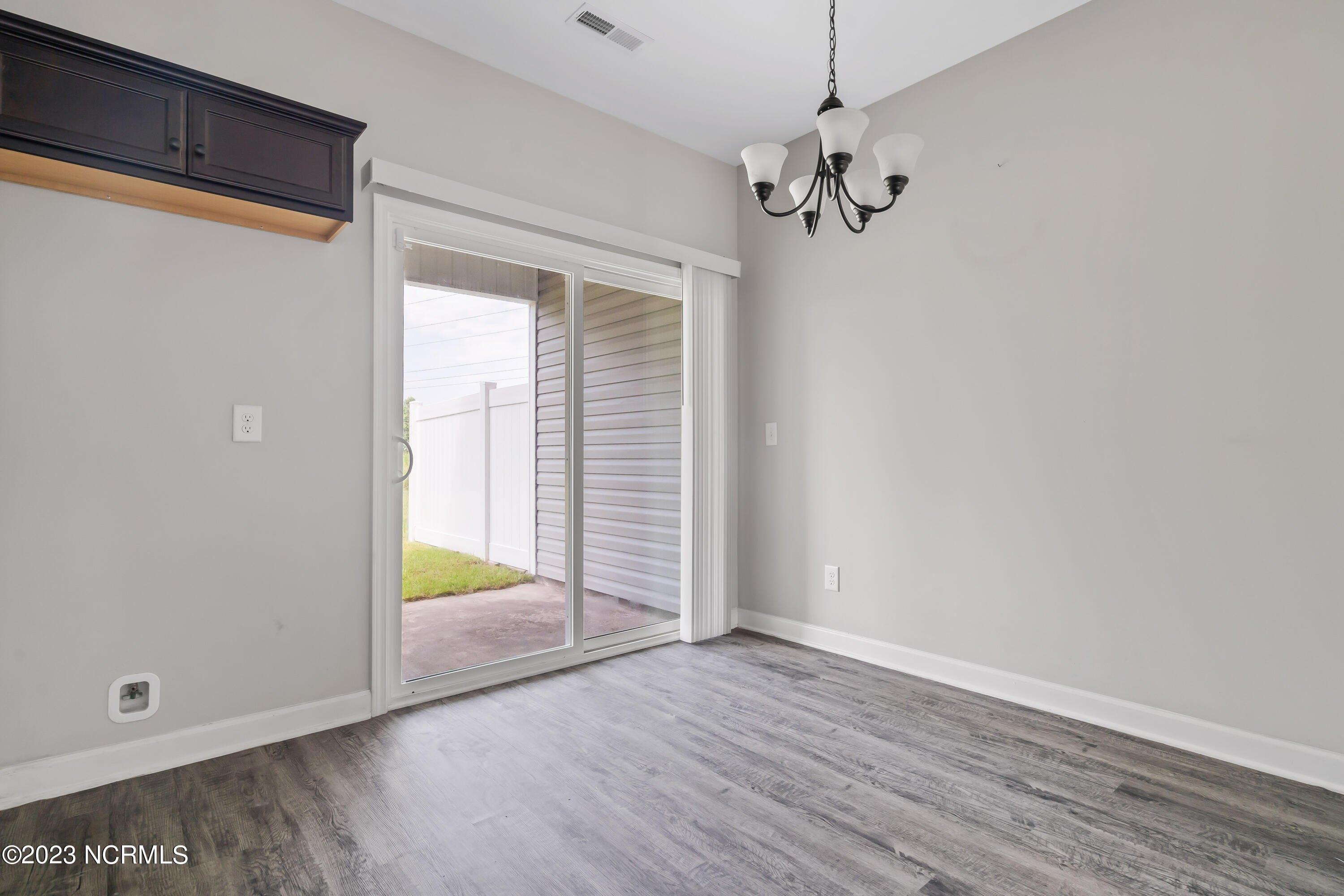 Alexa Pl, Jacksonville, NC 28546