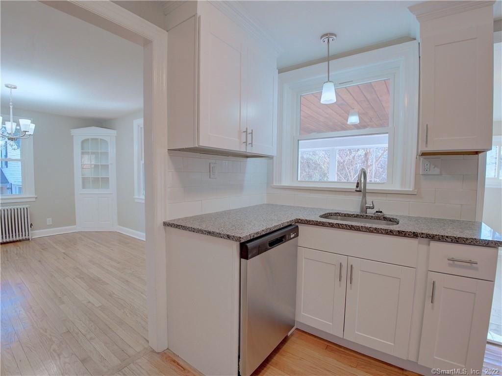 Nichols Ave, Shelton, CT 06484