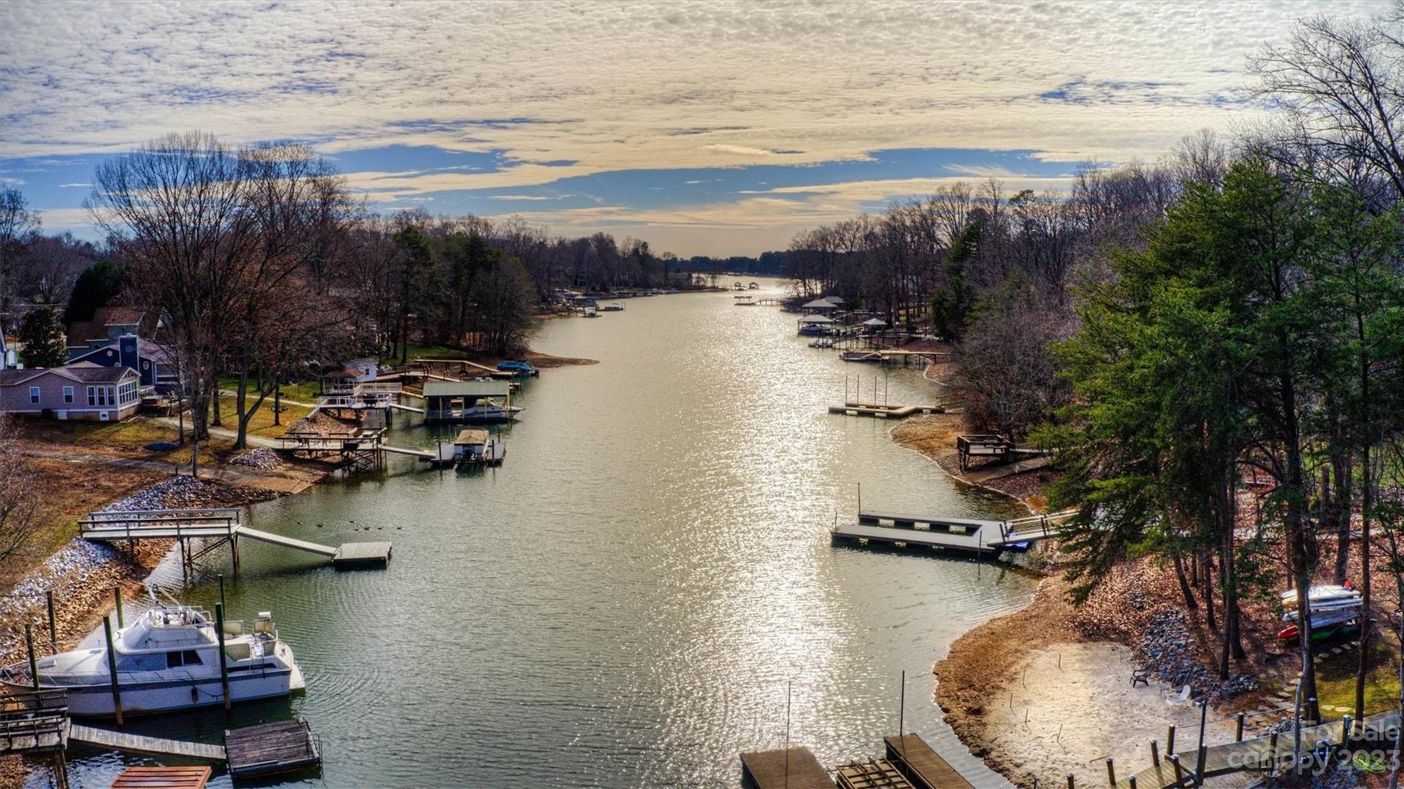 Cove View Dr, Mooresville, NC 28117