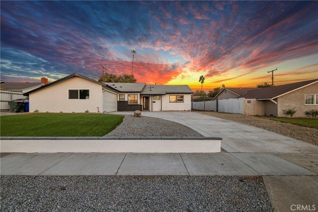 Felipe Ave, Montclair, CA 91763