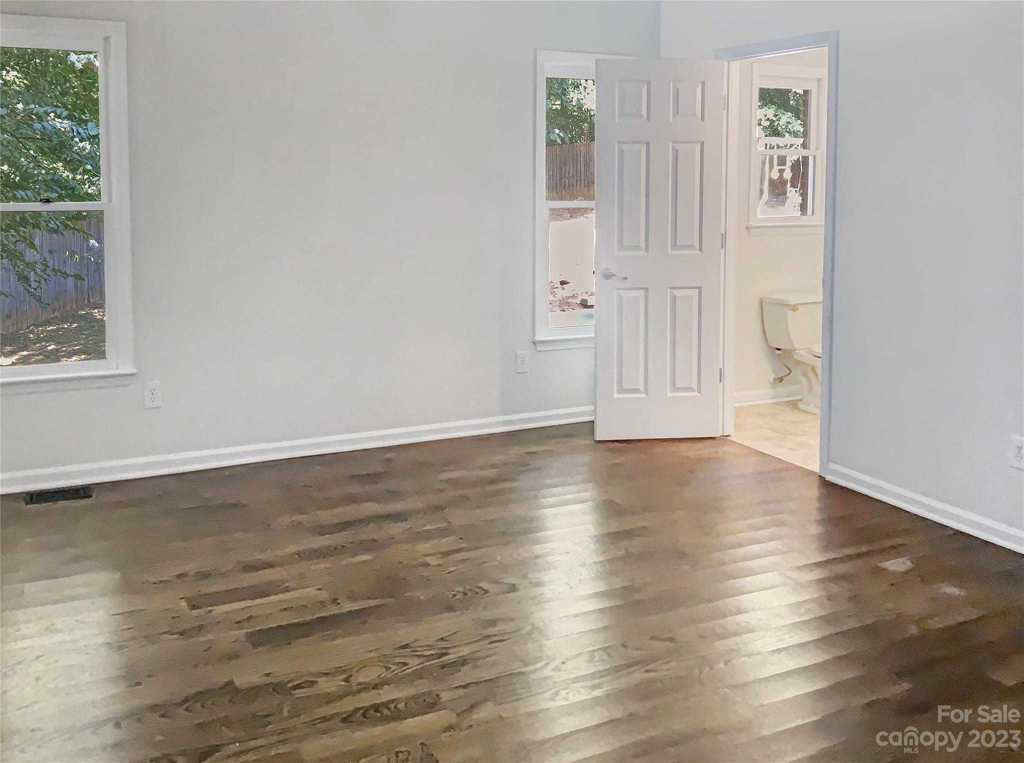 Huntington Ct, Denver, NC 28037