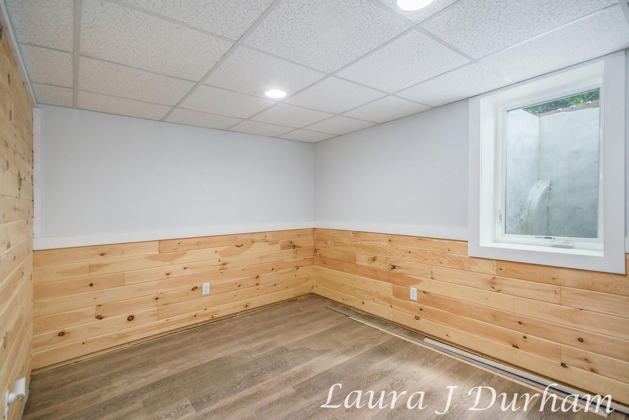 W Main St, Fennville, MI 49408