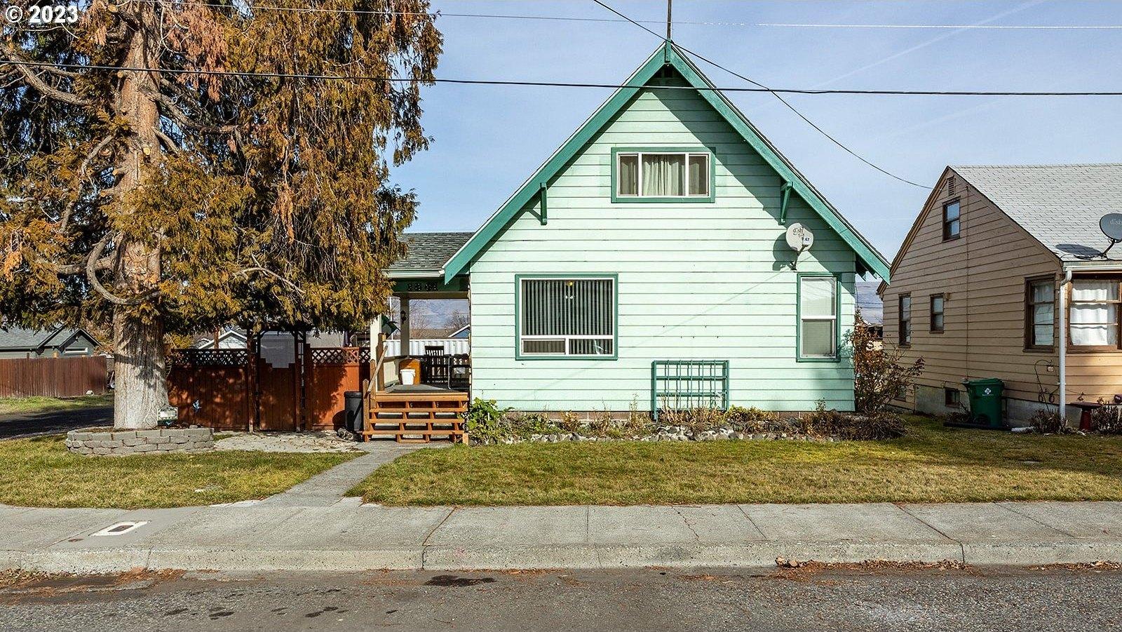 E 14th St, The Dalles, OR 97058