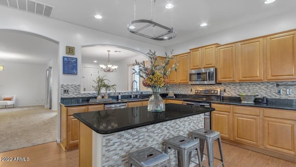Shoreline Blvd, Boiling Springs, SC 29316