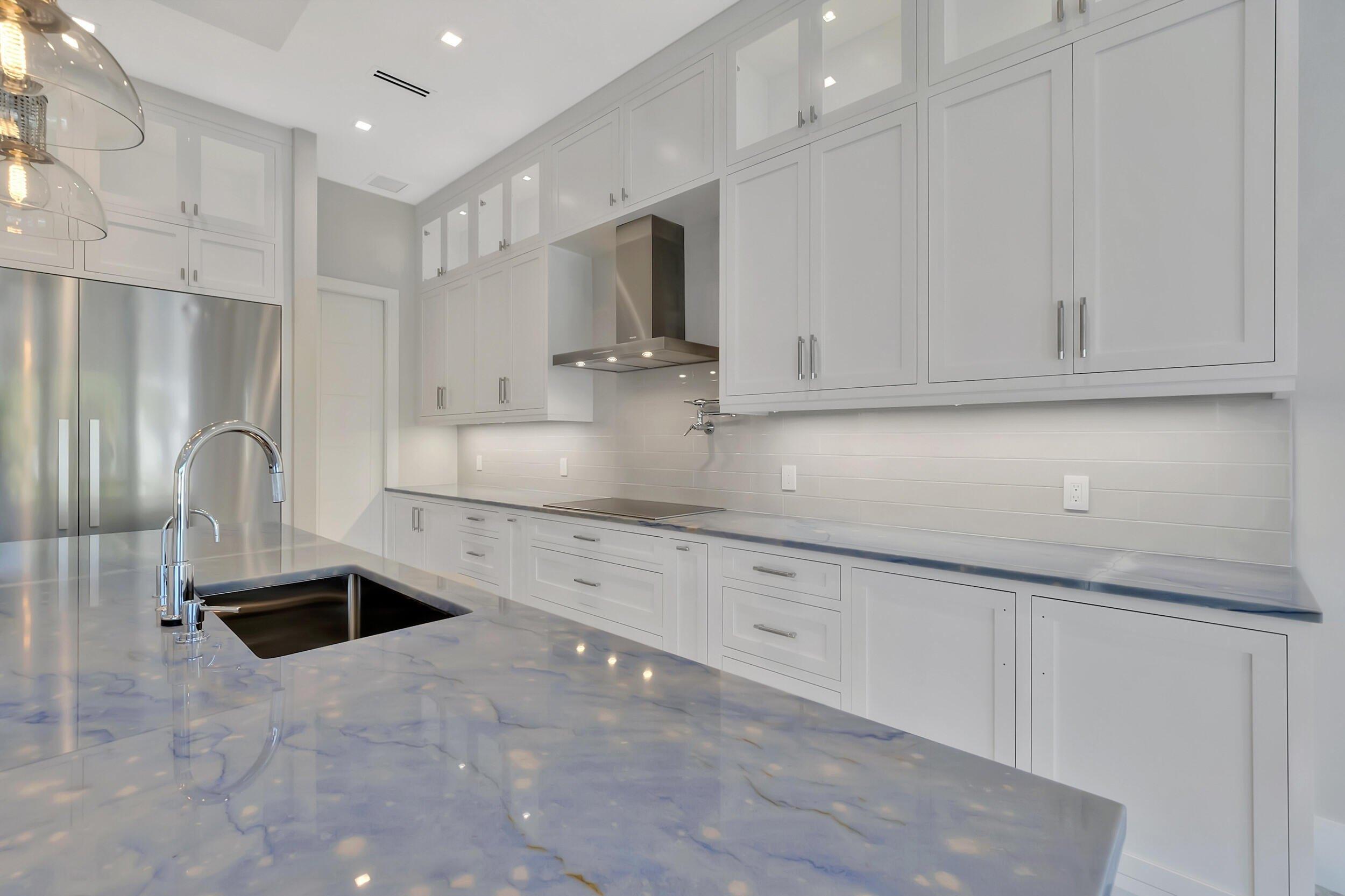 Ne 70th St, Boca Raton, FL 33487