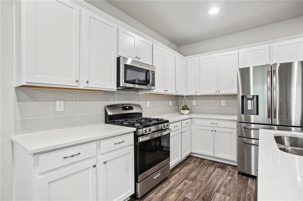 Winston Cir, Canton, GA 30114