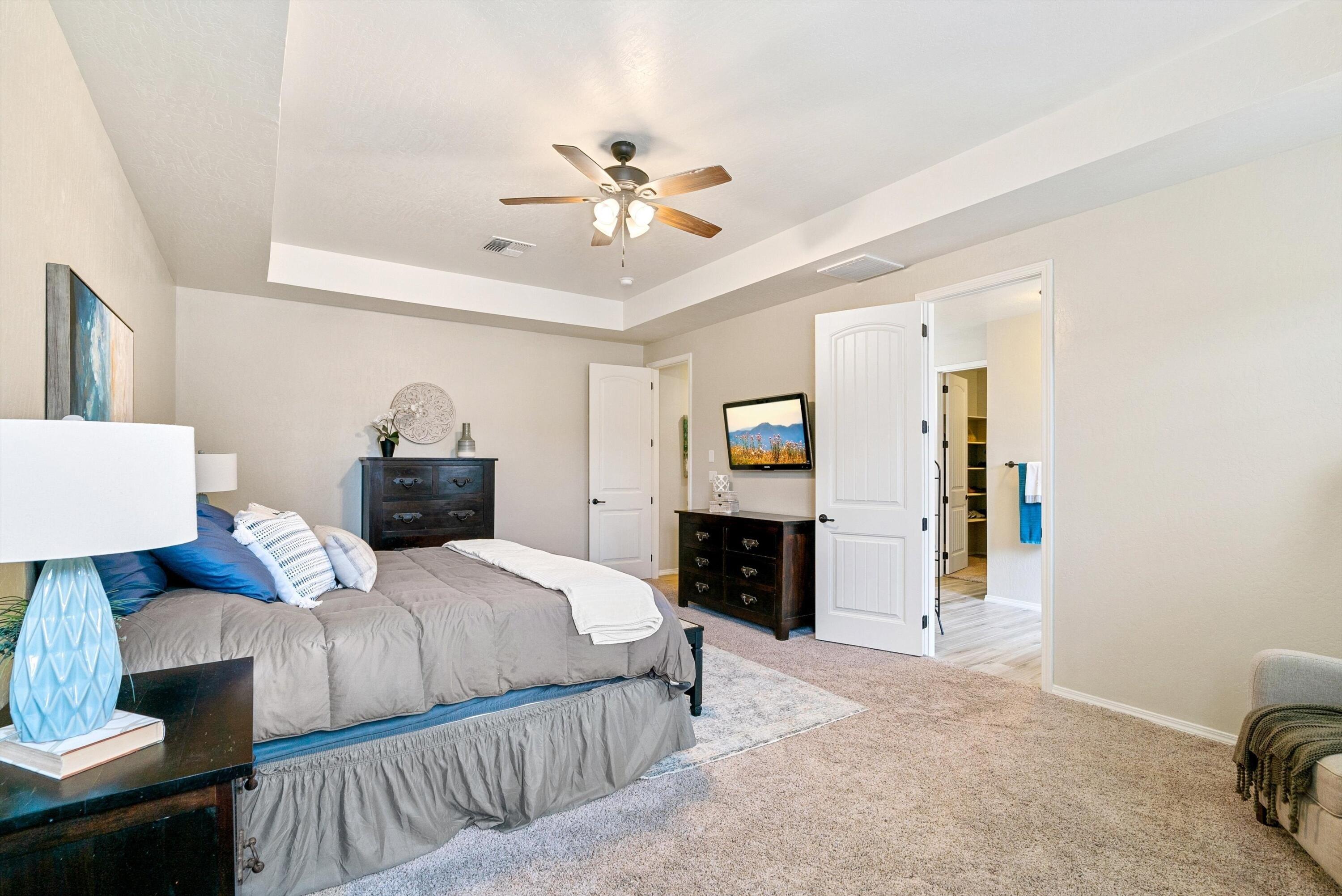 Castle Peak Loop Ne, Rio Rancho, NM 87144