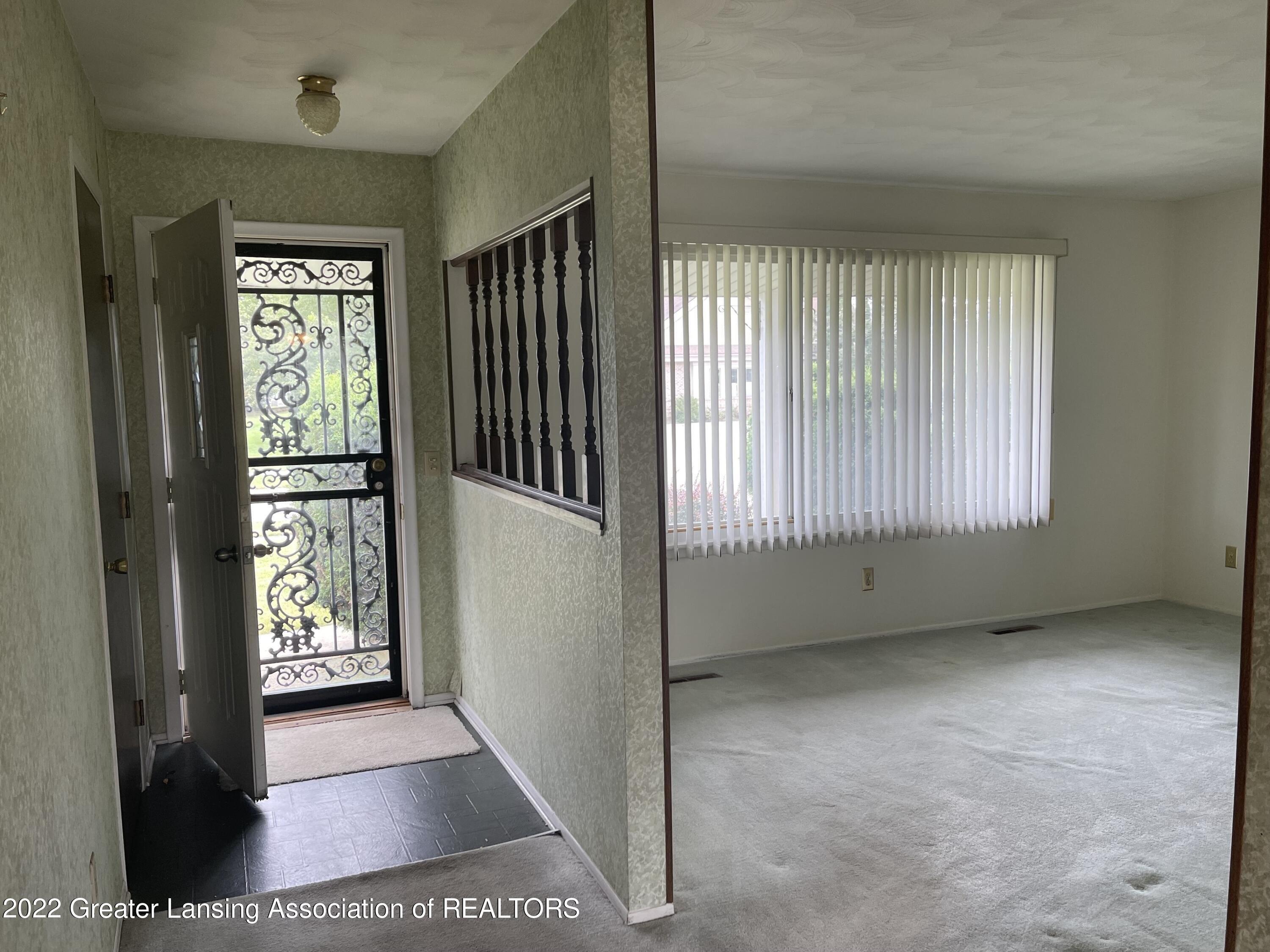 Harvest Ln, Lansing, MI 48917
