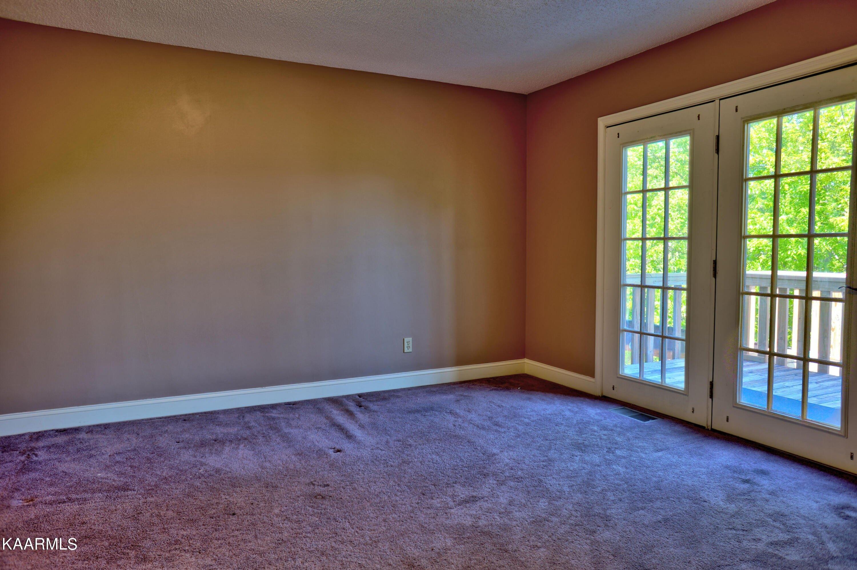 Reid Ln, Sevierville, TN 37876