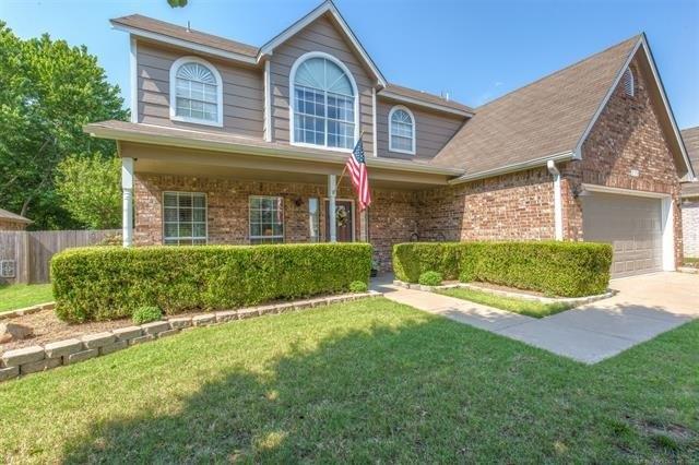 W Hartford St, Broken Arrow, OK 74012