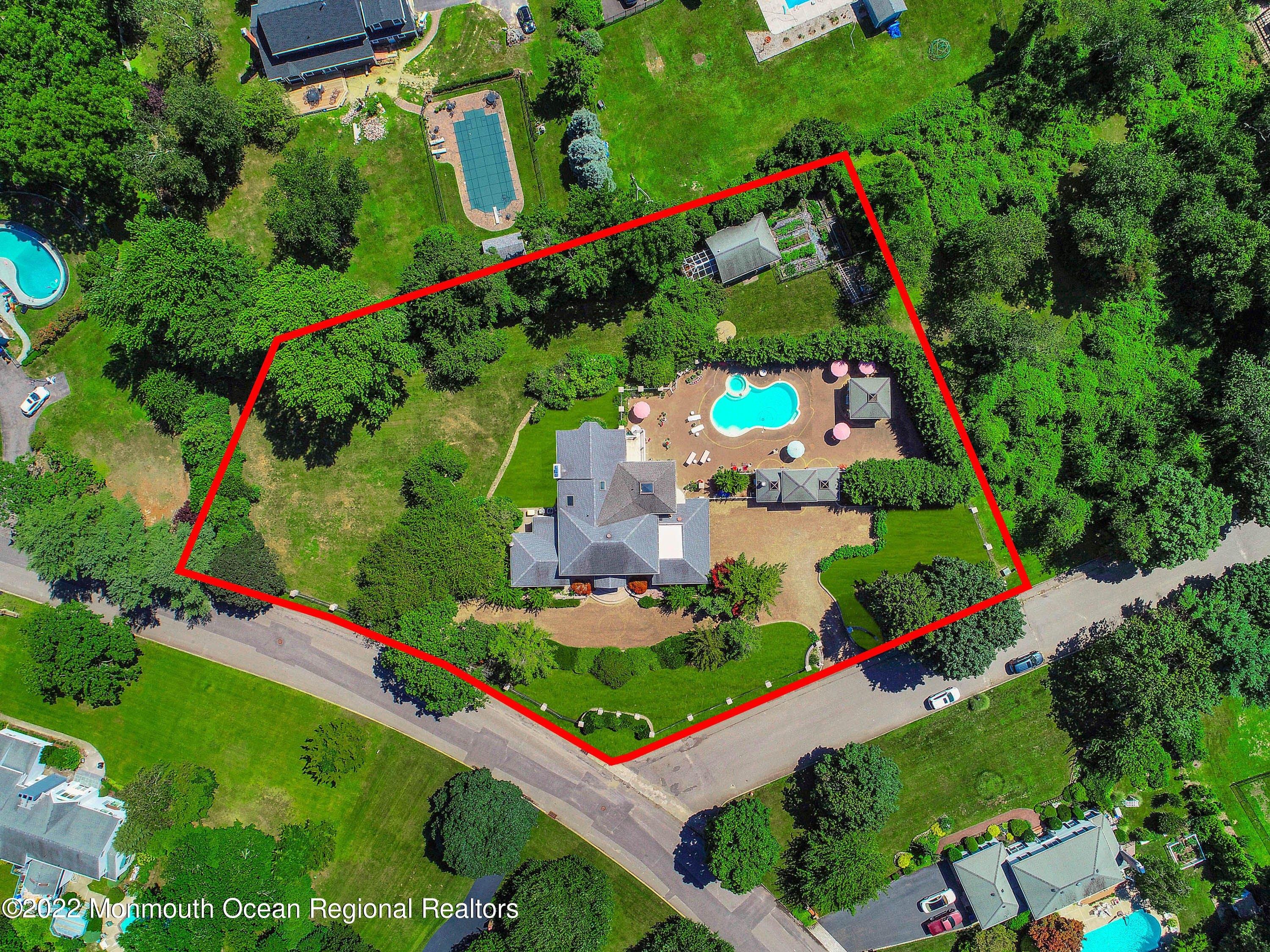 Shadowbrook Dr, Wall Township, NJ 07719