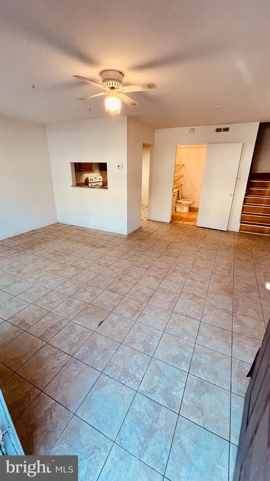 Forest View Pl, Montgomery Village, MD 20886