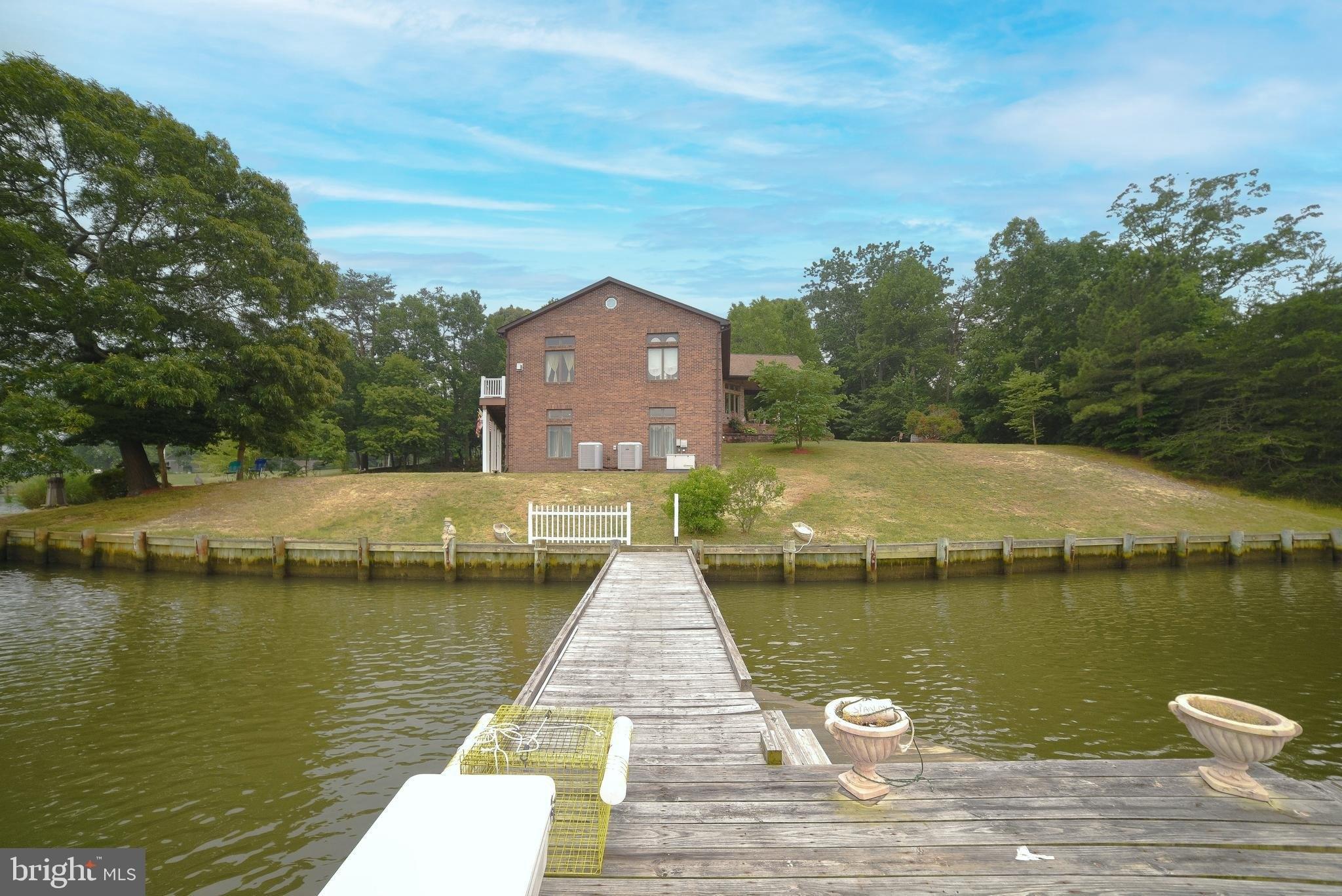 Clarkes Landing Rd, Hollywood, MD 20636