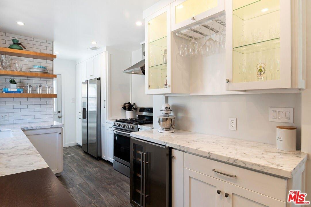 Sherbourne Dr, Culver City, CA 90232