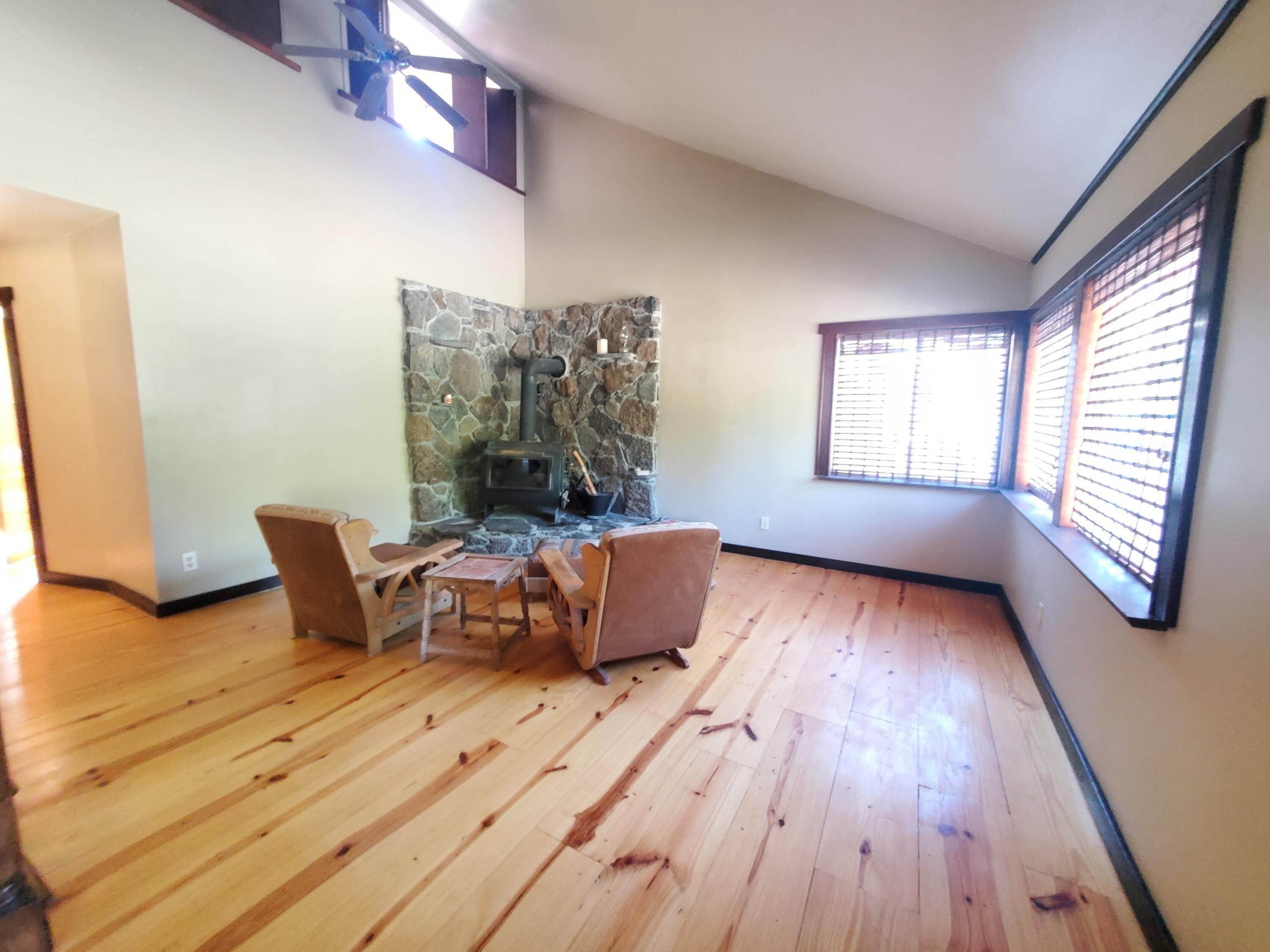 Elderberry Ln, La Pine, OR 97739