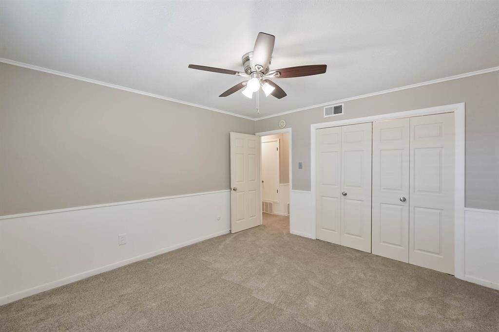 W 4th Ave, Corsicana, TX 75110