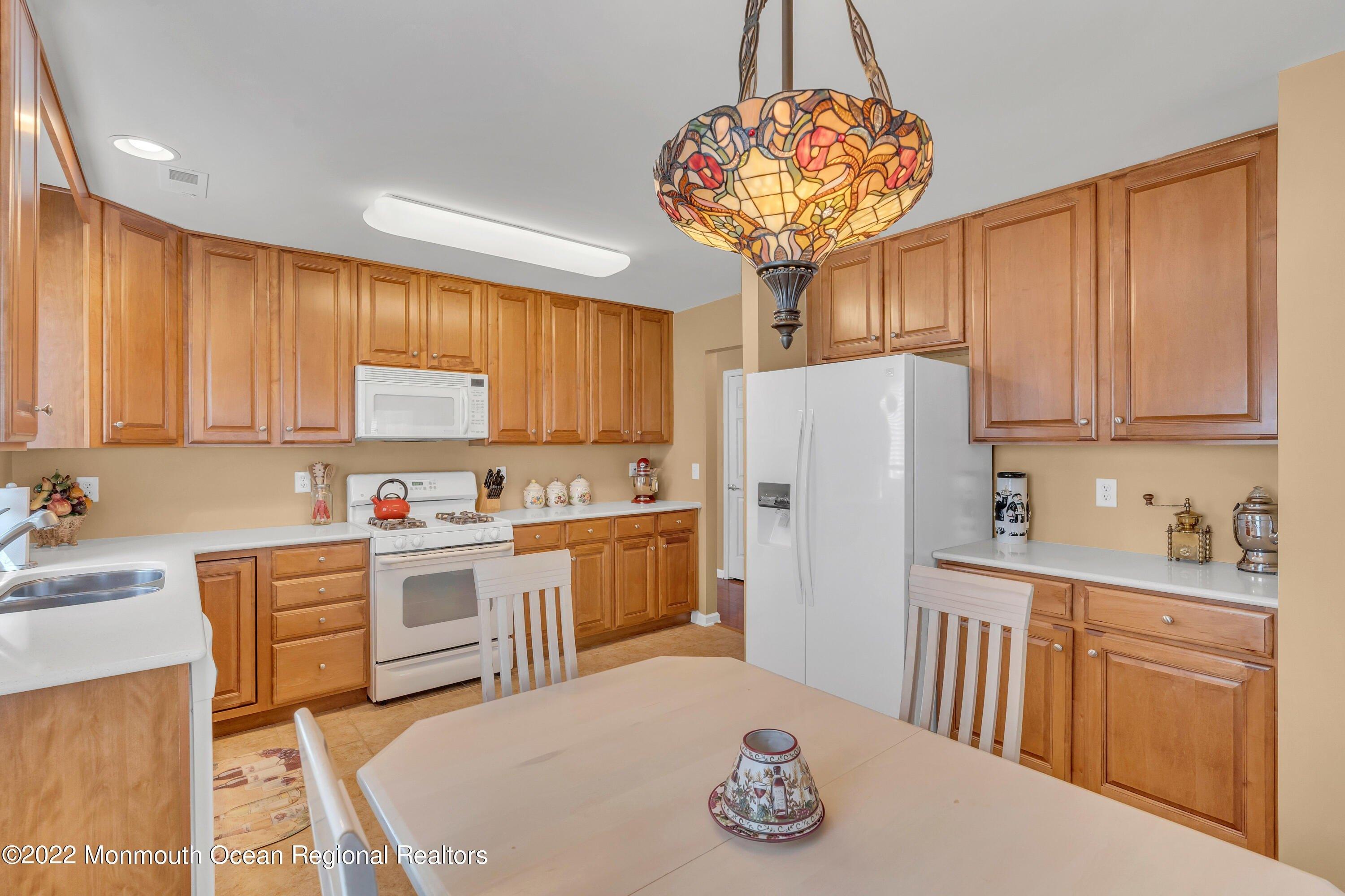 Kings North Rd, Jackson, NJ 08527