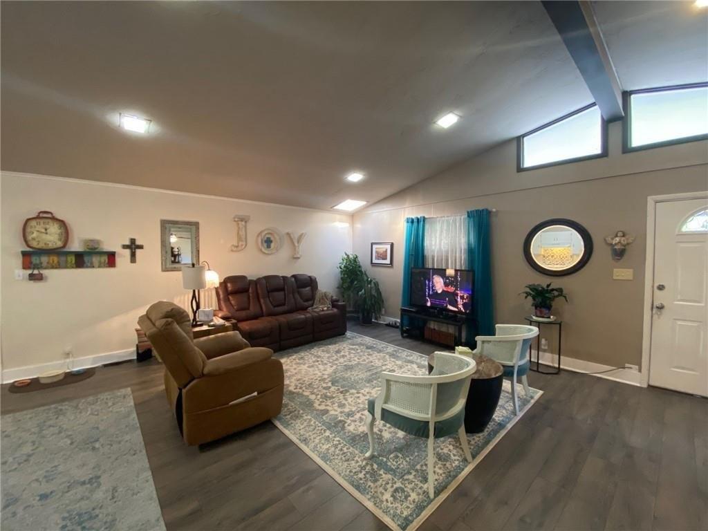 Hammers Rd, Ardmore, OK 73401