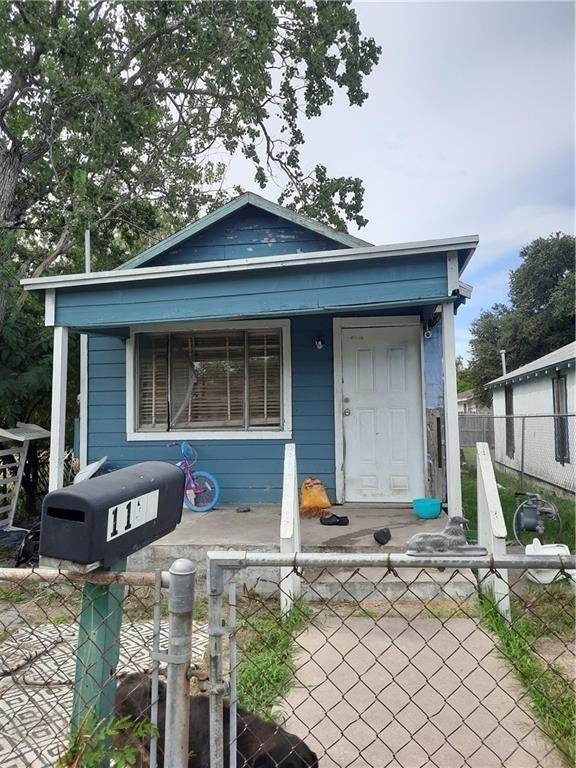 Hibiscus St, Corpus Christi, TX 78405