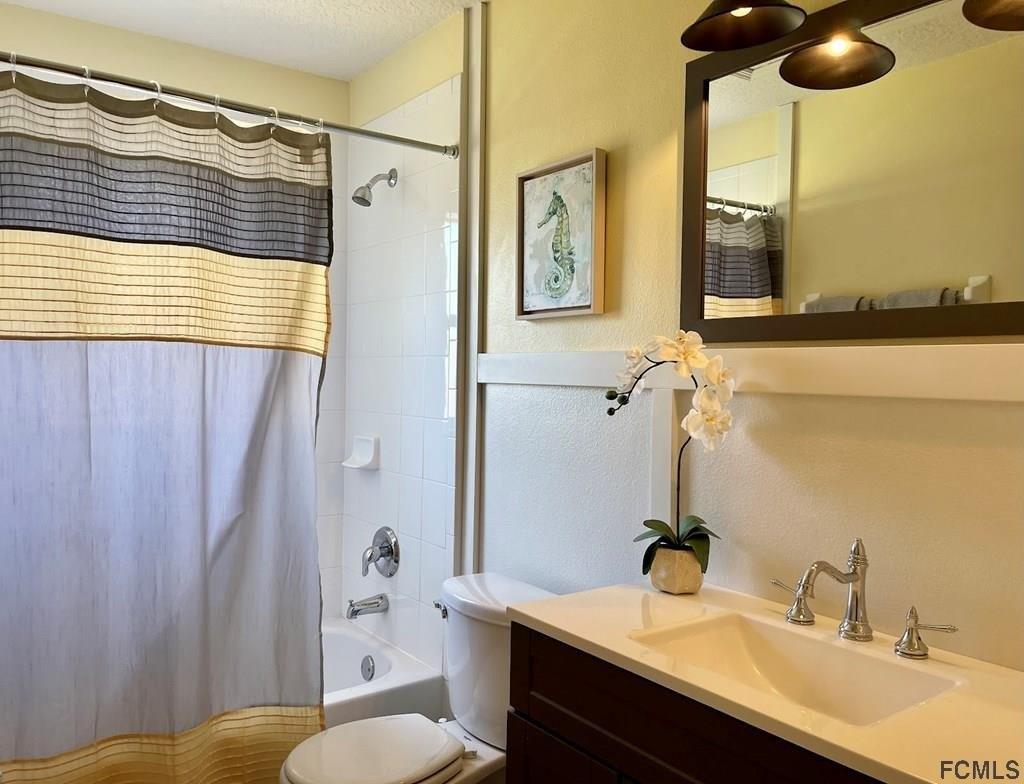Katrina Ct, Palm Coast, FL 32164