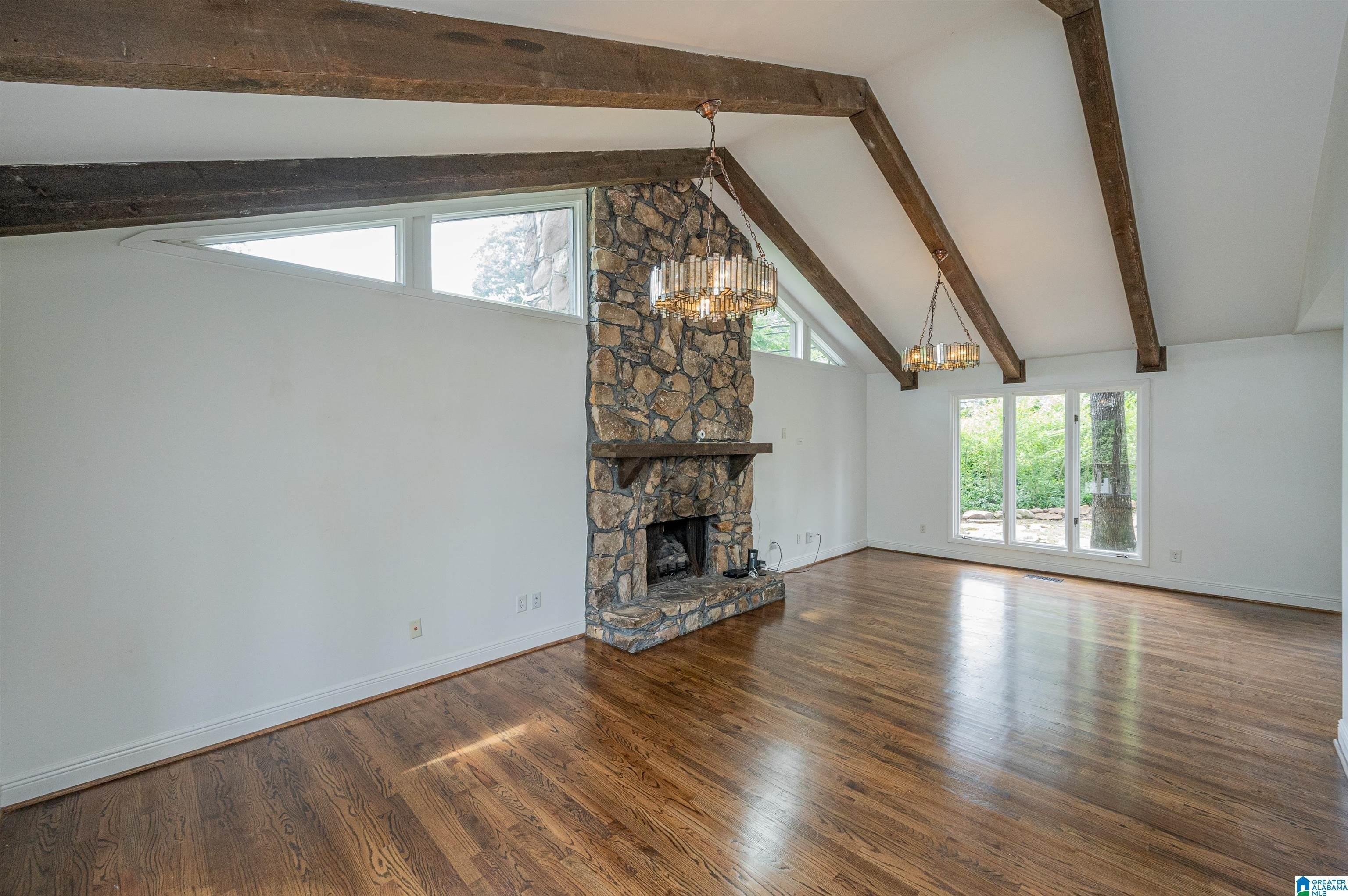 Great Rock Rd, Vestavia Hills, AL 35216